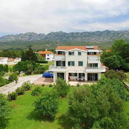 Apartments Vila Ana Селине Экстерьер фото